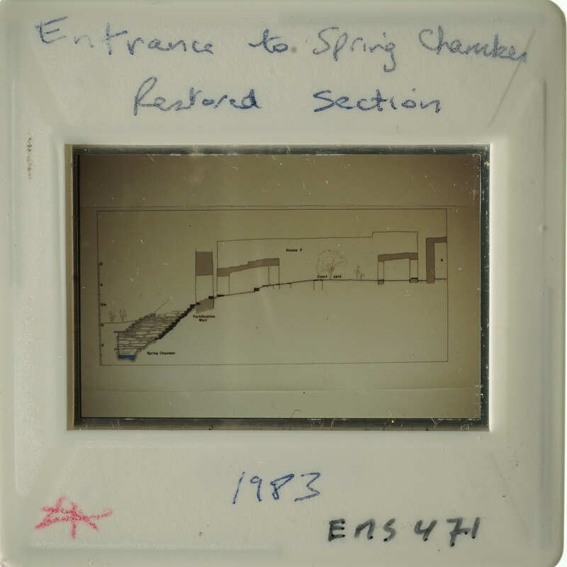 "Illustration of an entrance and restoration section on a white background with handwritten notes."