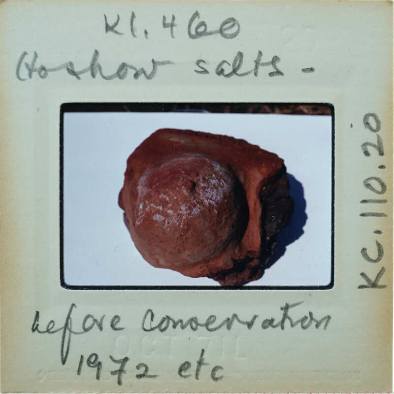 Terracotta breast fragment from front K1.460.