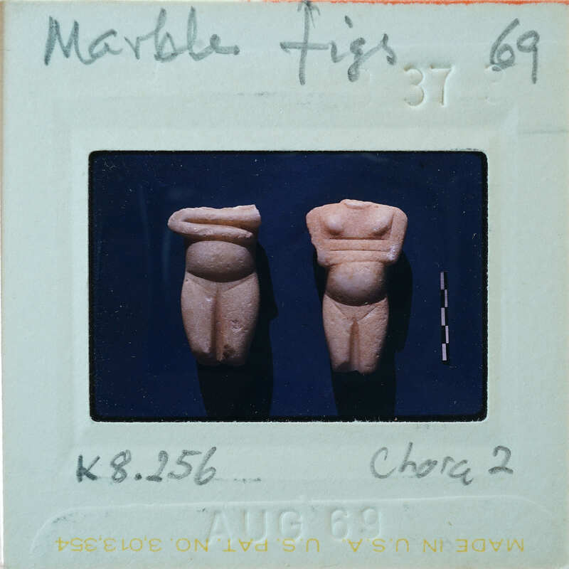 Headless marble figurines from the front, K8.256.
