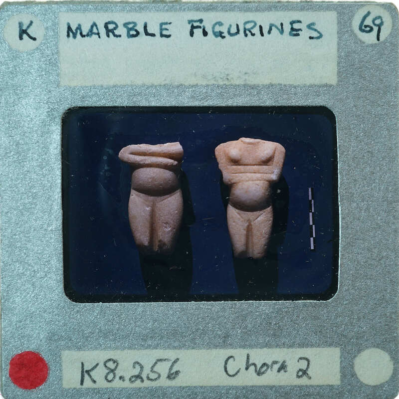 Headless marble figurines from the front, K8.256.
