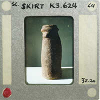Skirt of teracotta figurine.